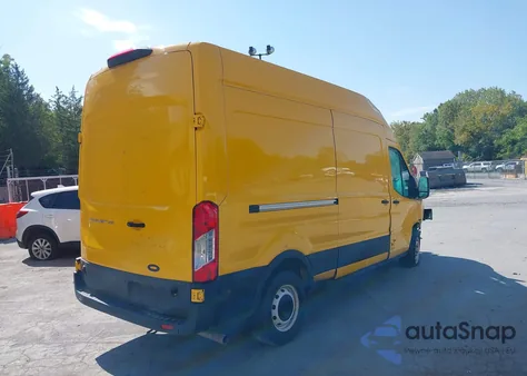 2020 Ford Transit-250 z USA, uszkodzony, nr VIN 1FTBR1X86LKA98279
